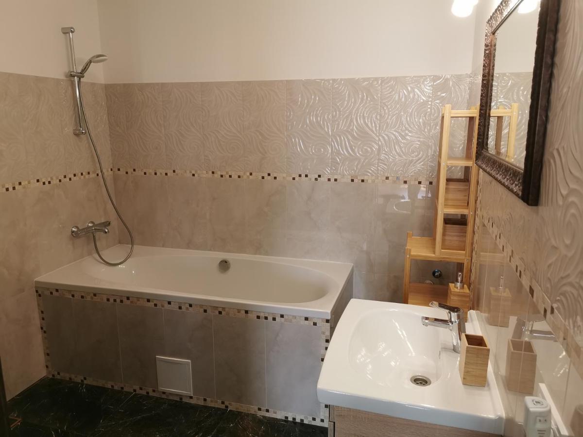 Saulelydzio Apartamentai Palanga Eksteriør bilde